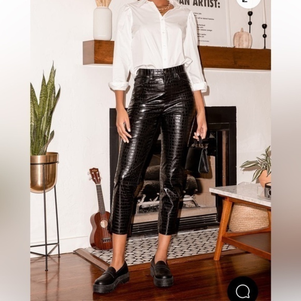 Blank NYC Faux Leather Highrise Black Croc-Embossed Pants Size 24